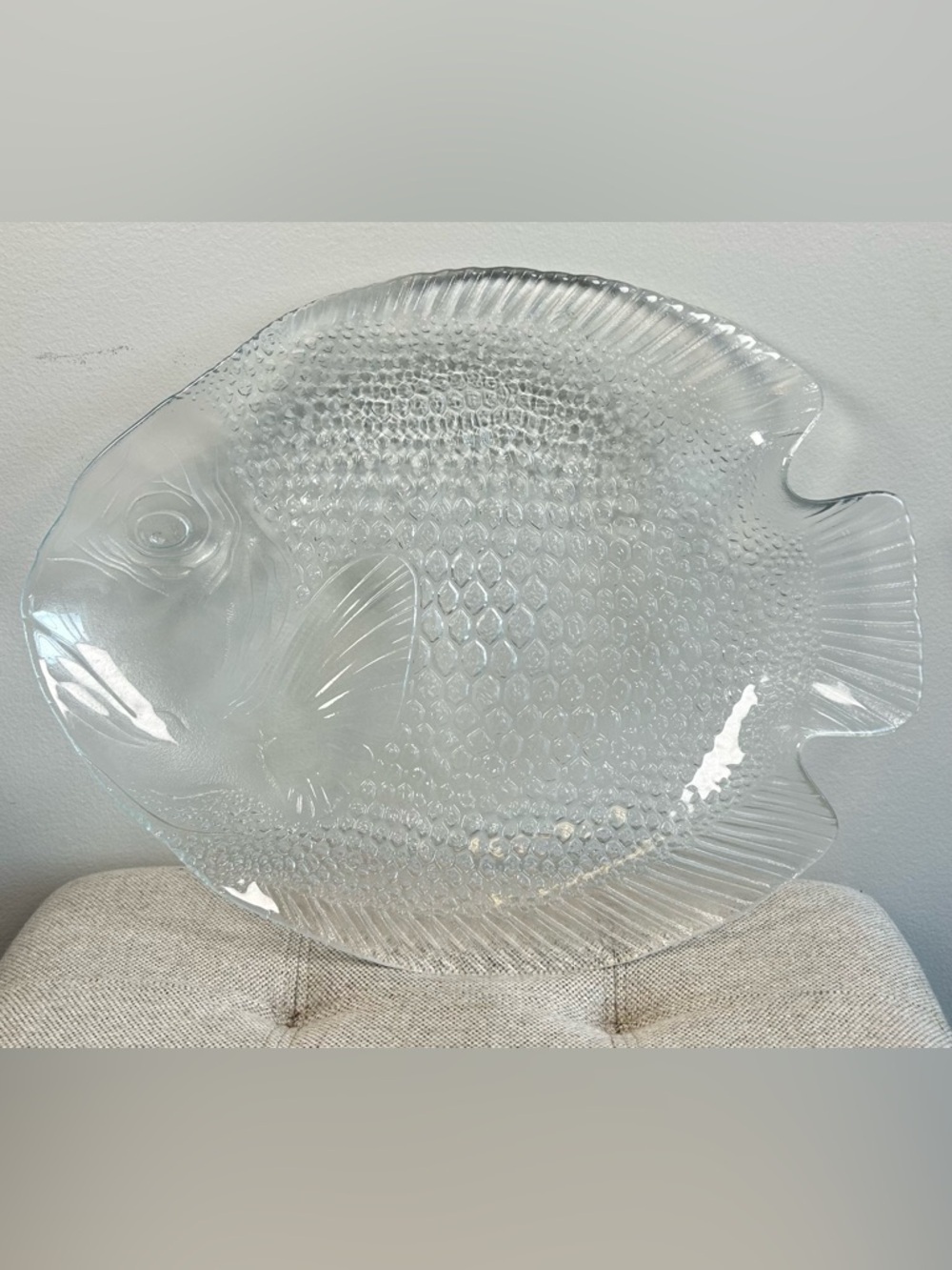 Vintage Arcoroc Fish Plate Tray Les Poisson Clear Glass 10 1/4" Made in France